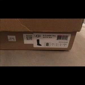 New black ugg boots size 8
